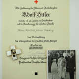 Deutsches Rotes Kreuz Ehrenzeichen, 3. Modell, Verdienstkreuz, mit Urkunde für einen Amsterdamer Polizeikommissar. - Foto 1