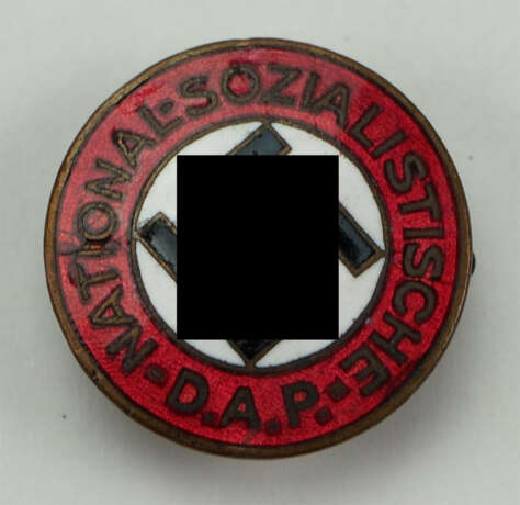 NSDAP: Mitgliedsabzeichen. - фото 1