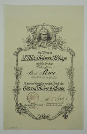 Preussen: Eisernes Kreuz, 1914, 2. Klasse Urkunde für einen Unteroffizier beim Stabe der 38. Landwehr-Division. - Foto 1