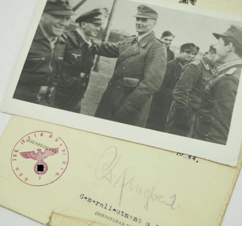Eisernes Kreuz, 1939, 2. Klasse Urkunde für einen Obergefreiten der 7./ Gren.Feld-Ausb.Rgt. 639. - Foto 2