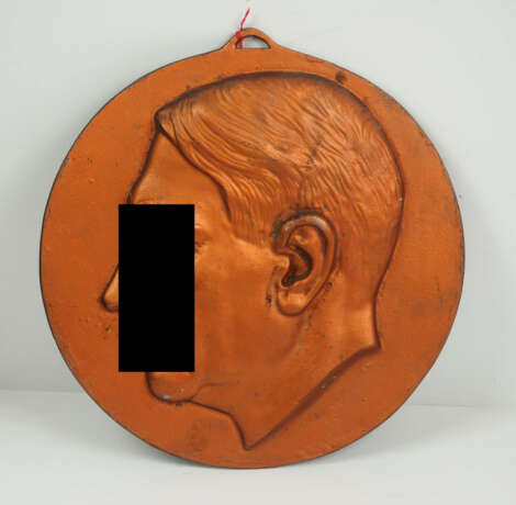 Adolf Hitler Plakette. - photo 1