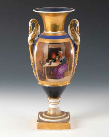 Empire-Vase mit Genremalerei. - Foto 1