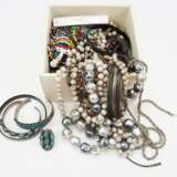 Lot Modeschmuck. - фото 1