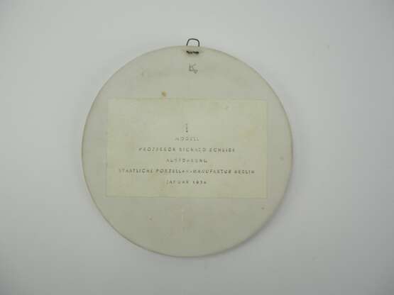 Porzellanmedaille. - photo 2