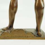 Eisenberger, Ludwig: Bronzefigur. - Foto 4
