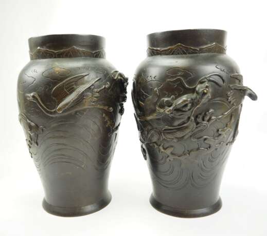 Japan: Paar Vasen. - photo 1