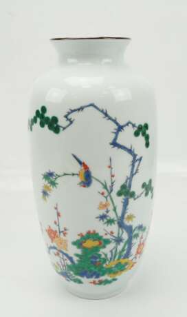 Japan: Arita-Vase. - photo 1