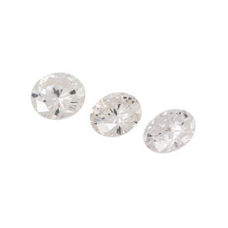 Konvolut aus 3 losen Brillanten zus. ca. 0,58 ct, - фото 3