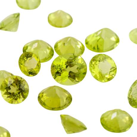 Konvolut Peridot von 22,7 ct - Foto 3