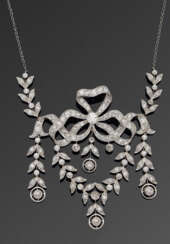 Hochfeines Diamant-Collier im Jugendstil