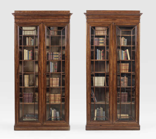 Paar große viktorianische Bibliotheksschränke - Foto 1