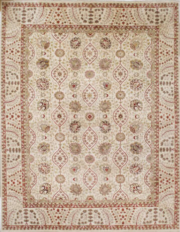 Großer Teppich mit Ziegler-Muster - Foto 1