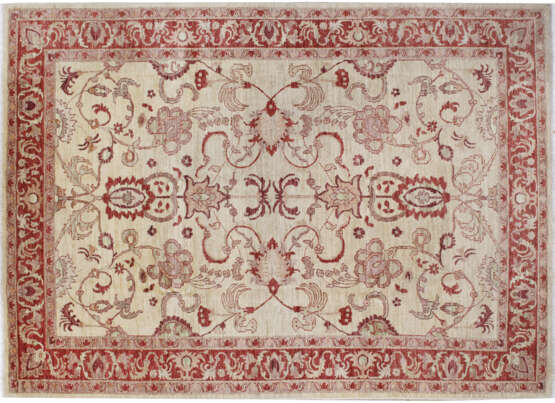 Großer Teppich mit Ziegler-Muster - photo 1