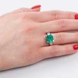 Juwelier Wempe. Farbintensiver Smaragd-Ring. - Foto 3