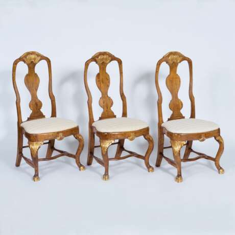 Satz von 3 Barock-Stühlen. - photo 1