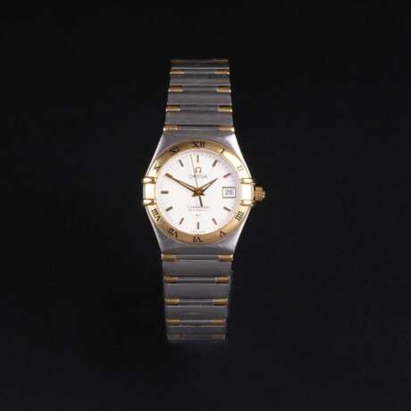 Omega. Damen-Armbanduhr 'Constellation' mit Datumsfenster. - photo 1