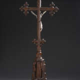 Kruzifix im gotischen Stil mit Corpus Christi - photo 2