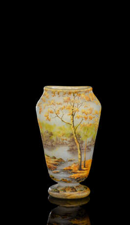 Vase mit Auenlandschaft "Paysage d'automne" - photo 2