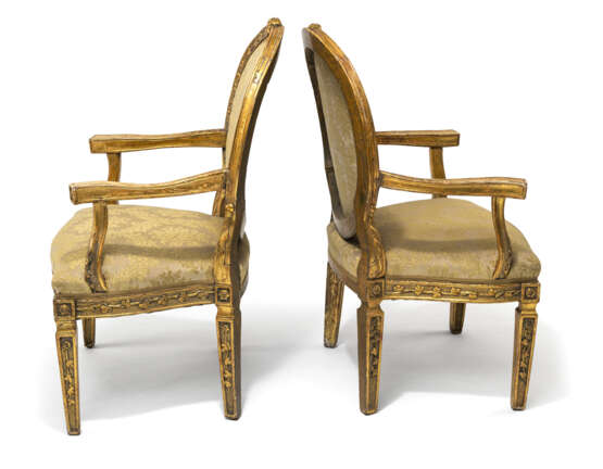 Paar prunkvolle Louis-XVI-Fauteuils - Foto 4