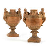 Paar dekorative Terracotta-Vasen im antiken Stil - photo 8
