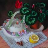 Натюрморт с фарфоровым чайничком Холст на подрамнике Масло на холсте Реализм Натюрморт Украина 2019 г. - фото 1
