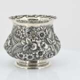 Four-piece coffee service decorated with dense floral relief - Foto 2