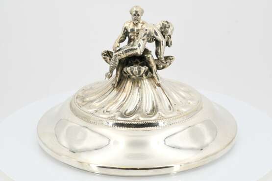 Magnificent tureen with hippocamps - Foto 3