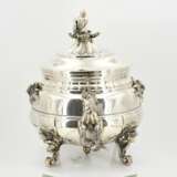 Magnificent tureen with hippocamps - photo 9