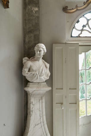 Magnificent series of four busts as allegories of the seasons - photo 8