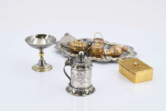 Set of eleven miniature objects - photo 5