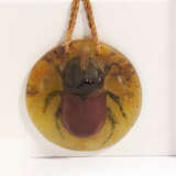 Round pendant with beetle - photo 1