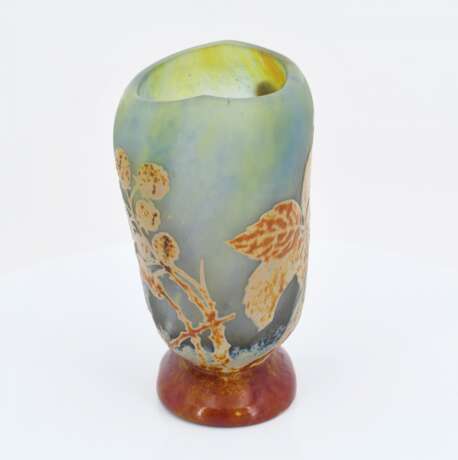 Vase with Blackberry Branches - photo 3