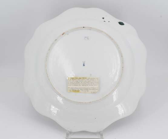 Large porcelain plate from the "Brühlsches Allerlei" Service - Foto 3
