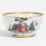 Bowl with Watteau scenes - фото 1