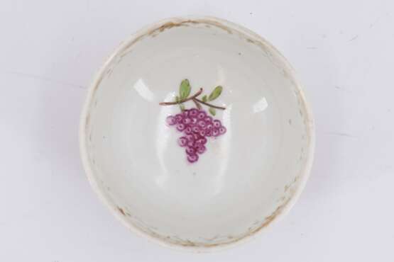 Four tea bowls with fruits and birds - photo 11