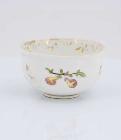 Four tea bowls with fruits and birds - photo 19