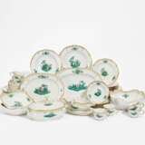 Dinner service with green Watteau scenes - photo 1