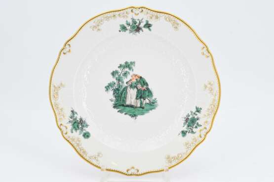 Dinner service with green Watteau scenes - photo 13