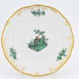 Dinner service with green Watteau scenes - photo 17