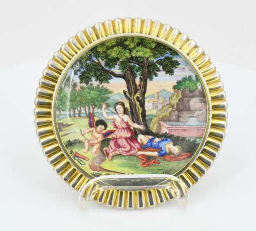 Small bowl depicting "Armida and Rinaldo" - фото 2