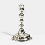 Candlestick with twist-fluted features - Foto 1