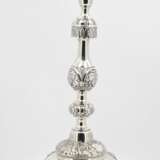 Pair of candlesticks with grape and vine décor - фото 2