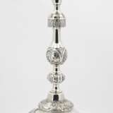 Pair of candlesticks with grape and vine décor - photo 3