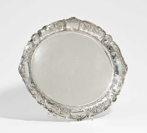 Large, oval Rococo style tray - photo 1