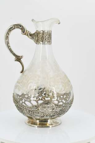 One decanter and two carafes - photo 12