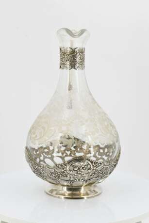 One decanter and two carafes - photo 13