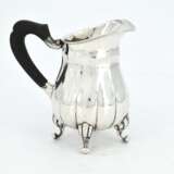 Three-piece silver coffee service with martelée surface - photo 13