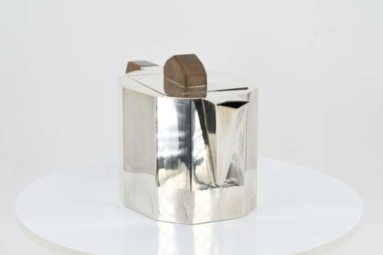 Five-piece Art Deco coffee and tea service with faceted bodies - photo 5