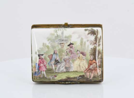 Enamel snuff box with Watteau scenes - photo 6