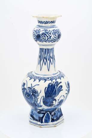 Three-piece set of vases - photo 11